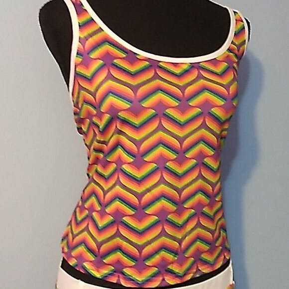 pride rainbow heart tank top shorts - Picture 8 of 9
